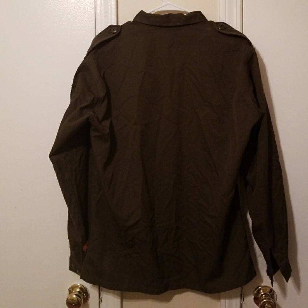 Utility Jacket - Picture 2 of 4